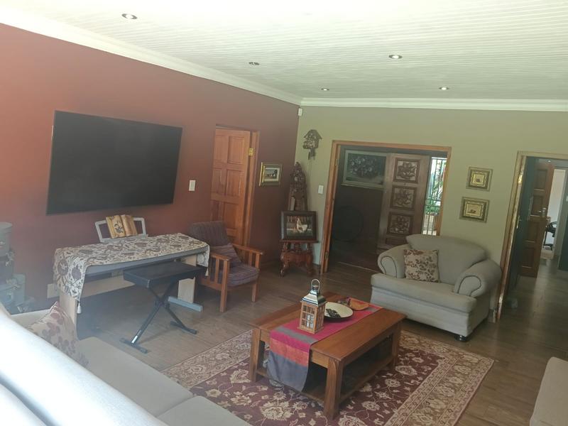 6 Bedroom Property for Sale in Sasolburg Free State
